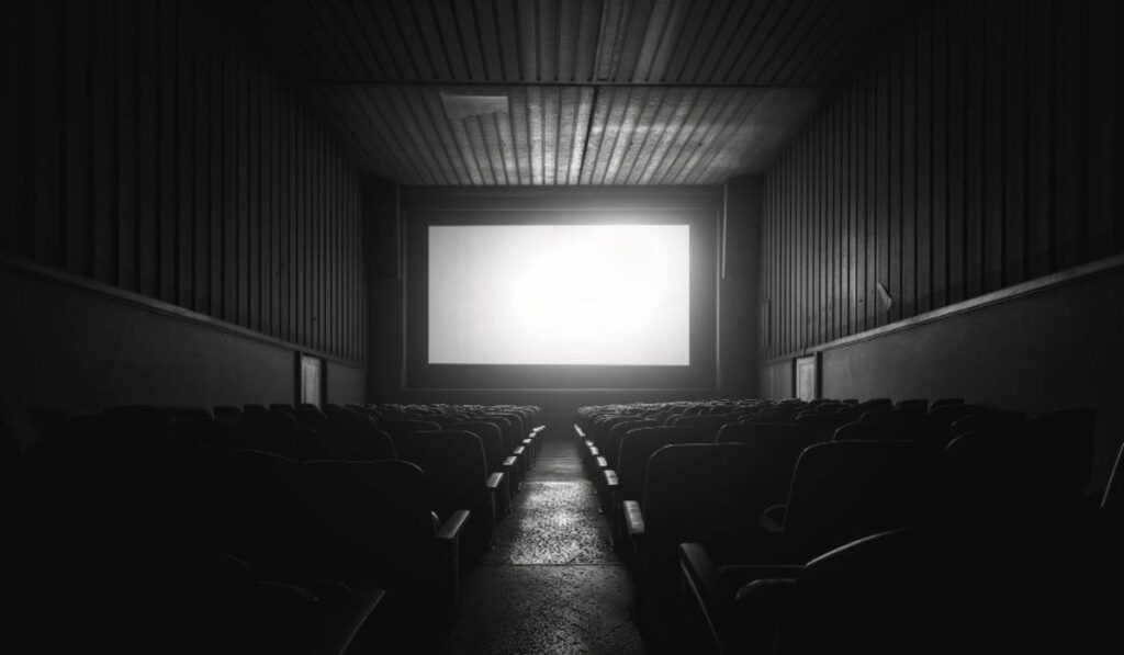 Sala de cinema foto preto e branco