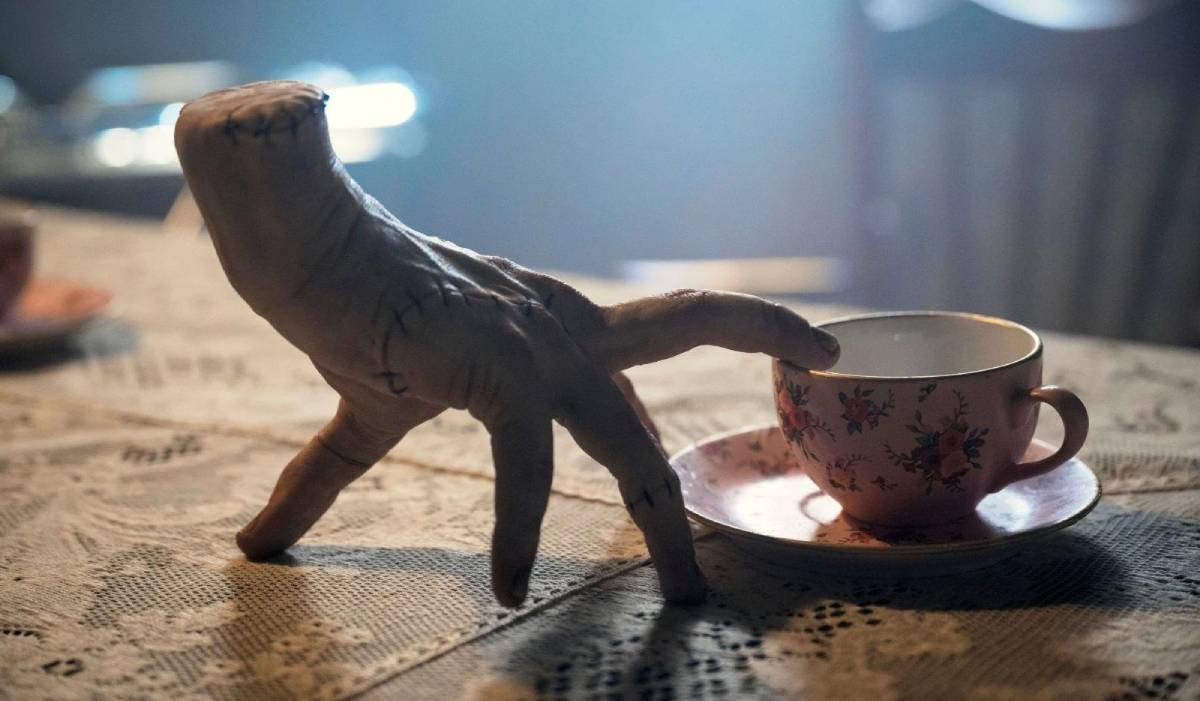 Séries e filmes de terror para aprender inglês 20 maozinha wandinha 1