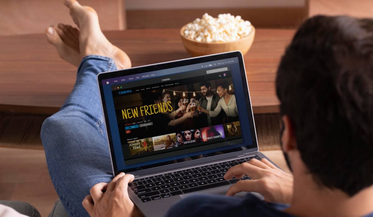 Quais são as séries populares que abordam inteligência artificial na trama? 7 séries populares