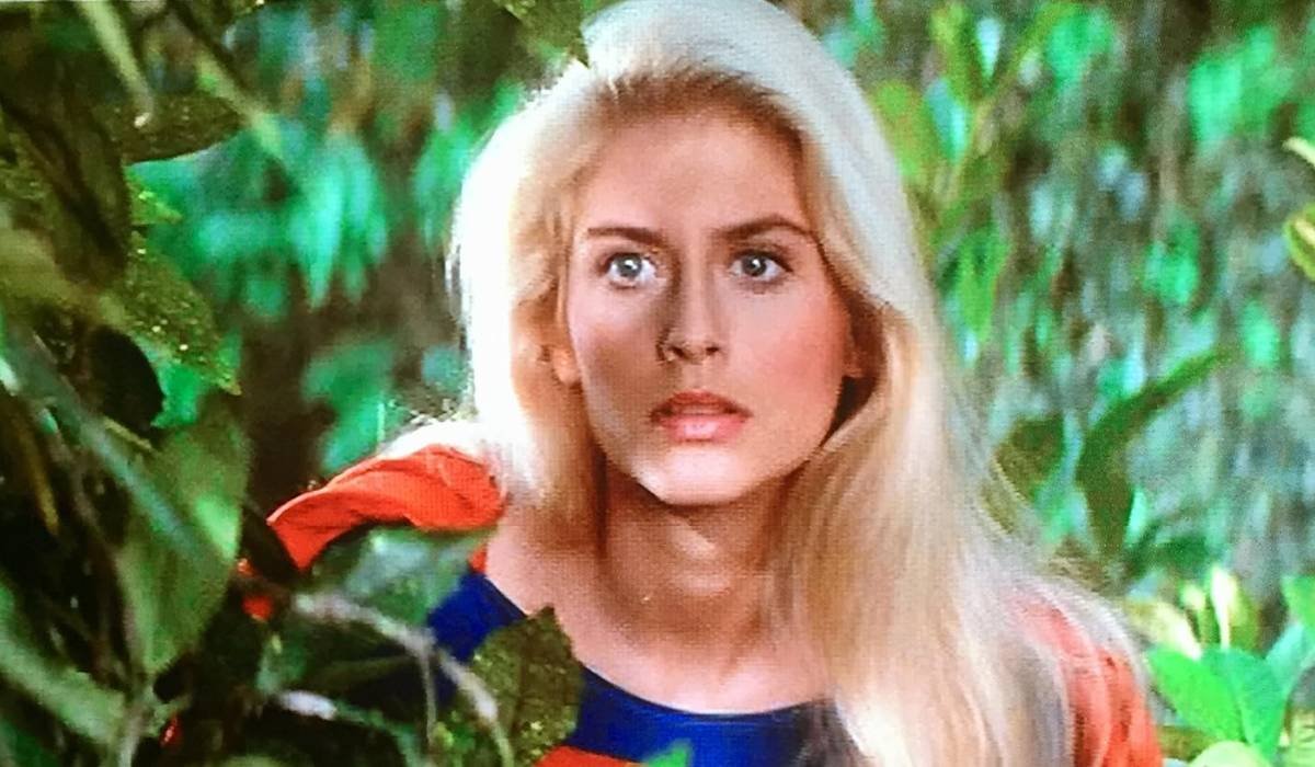 Supergirl (84) | Rebobina 16 7 supergirl topo